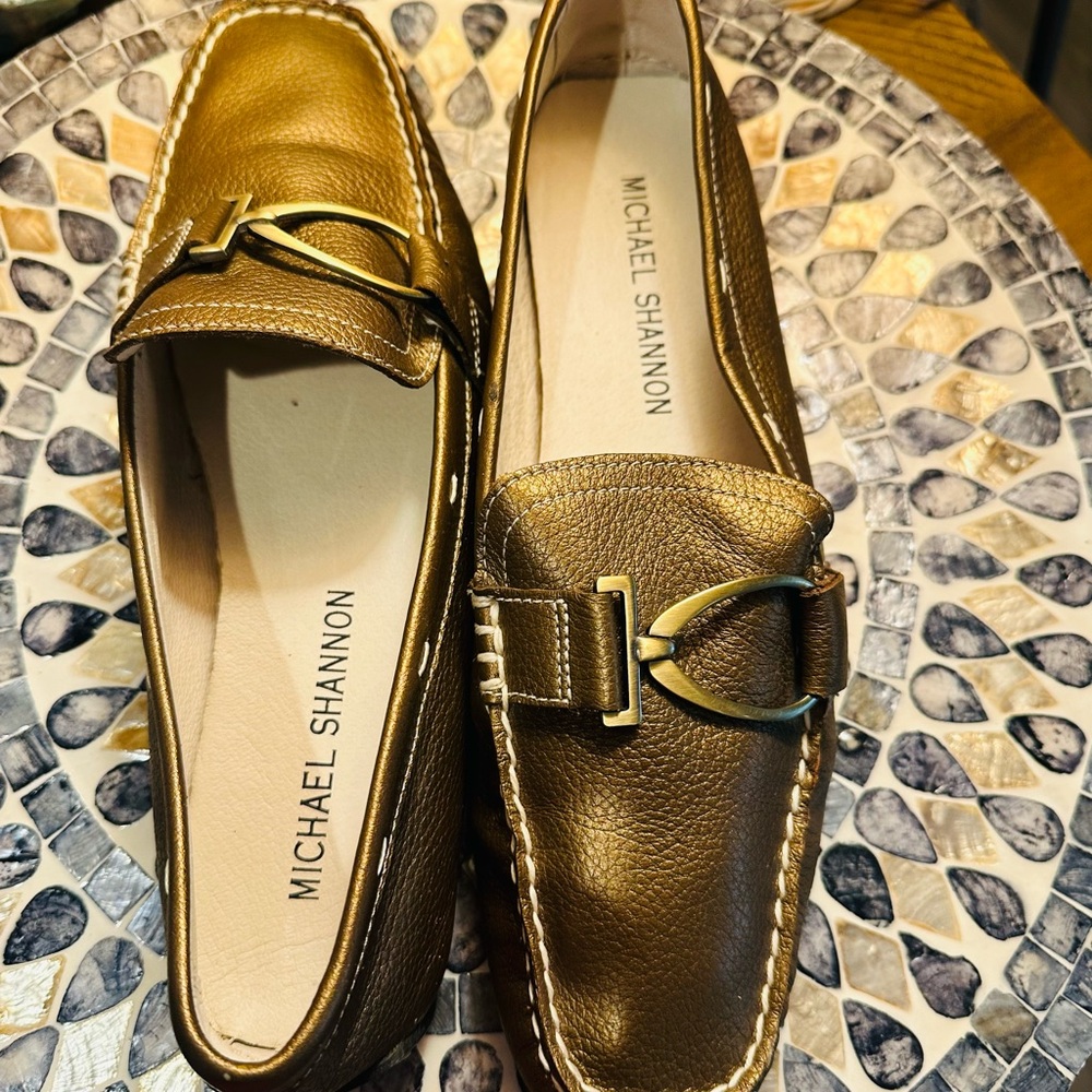 Michael Shannon Danita Elegant Bronze Moccasins/Loafer Size 9 Wide